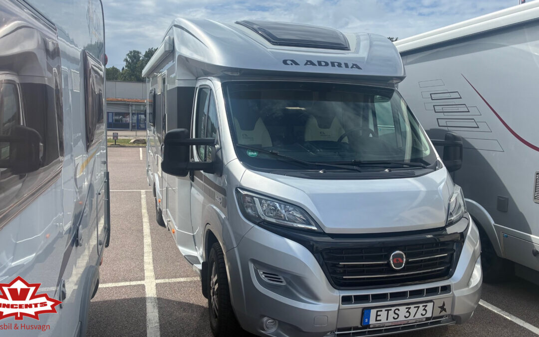 Adria-MATRIX M 670 SLT *COMING *Long bed *Rear toilet *Sun-(2015)